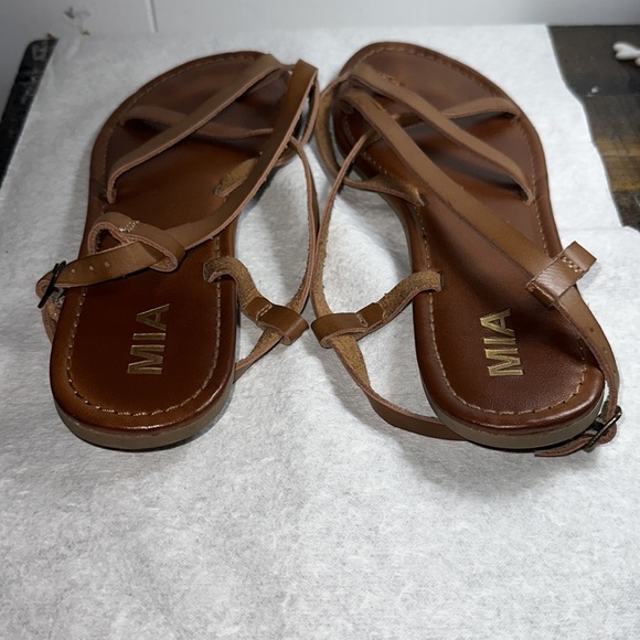 MIA Strap Brown Sandals Size 9, Clean. Gently Used, Great Condition. - Picture 2 of 3
